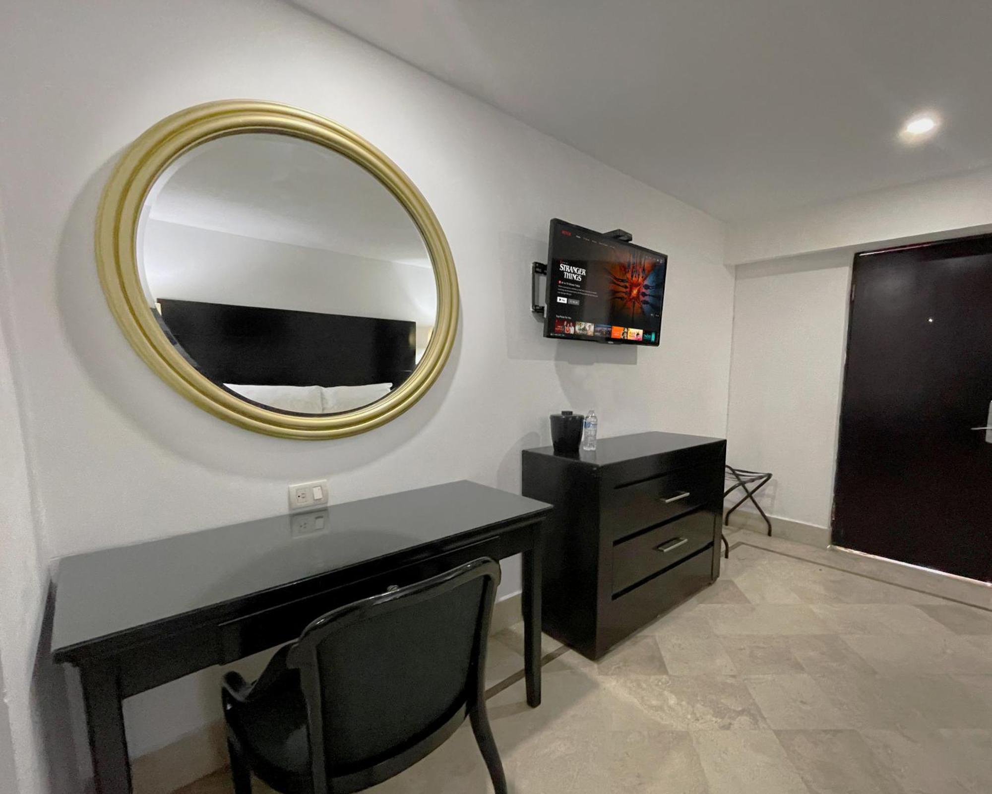 Capital Urban By Balderrama Hotel Collection Los Mochis Exterior foto